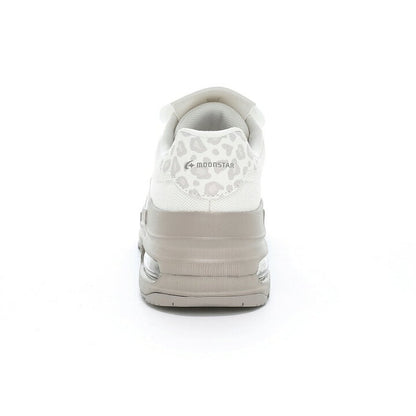Moonstar x Sanrio antibacterial, odor-resistant, and wear-resistant soles for healthy-looking children's shoes (14-19cm) - direct from Japan. Girls' shoe collection.