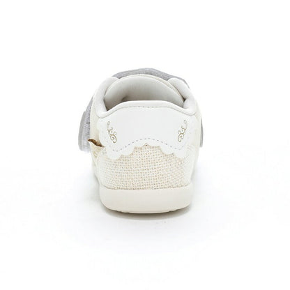 Moonstar x Sanrio antibacterial, odor-resistant, and wear-resistant soles for healthy-looking children's shoes (14-19cm) - direct from Japan. Girls' shoe collection.