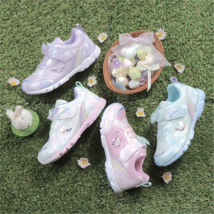 Moonstar x Sanrio antibacterial, odor-resistant, and wear-resistant soles for healthy-looking children's shoes (14-19cm) - direct from Japan. Girls' shoe collection.