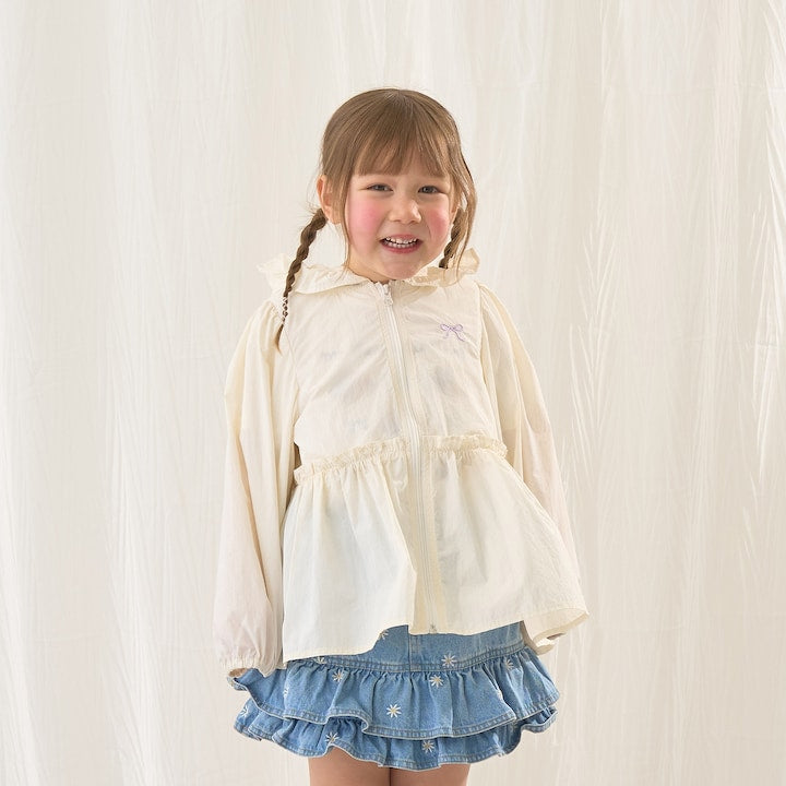 日本童裝 Ly# mine 防UV 荷葉邊拉鍊連帽外套 100-150cm 女童款 夏季 OUTERWEAR