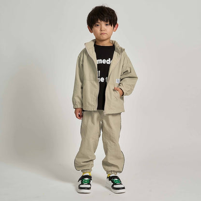 日本童裝 b・R# 防水系列 防污系列 防UV 耐用 運動長褲 100-150cm 男童款 夏季 PANTS