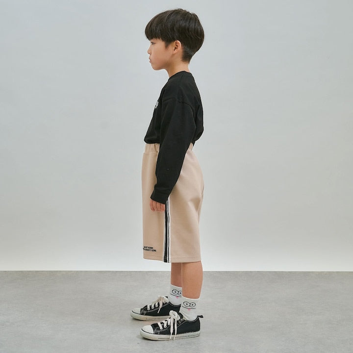 日本童裝 b・R# 側線運動短褲 100-150cm 男童款 夏季 PANTS