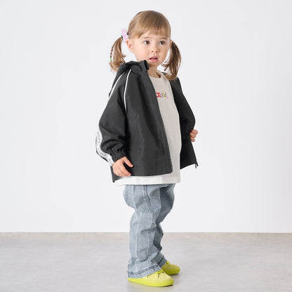 日本童裝 X-girl Stages 防水系列 肩部印花外套 90-140cm 女童款 夏季 OUTERWEAR