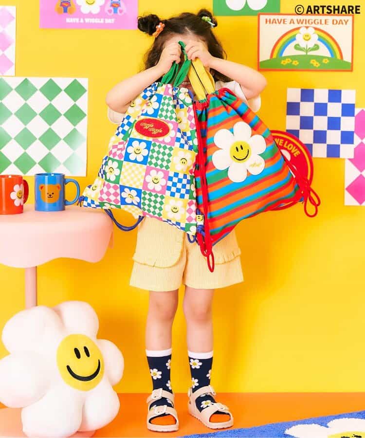 Apres les cours sandals (14-19cm) shipped directly from Japan. Also available: other brands and summer swimwear collection. 