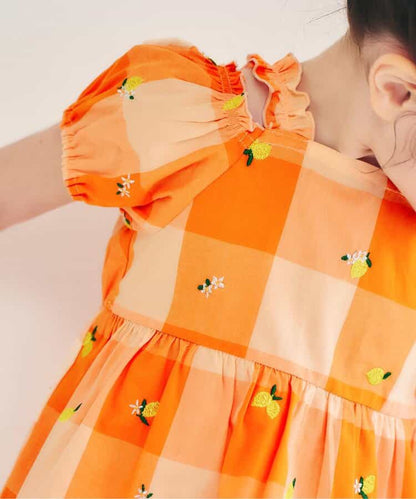 日本童裝 apres les cours 肩帶荷葉邊刺繡上衣 80-140cm 女童款 夏季 TOPS