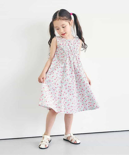 Apres les cours sandals (14-19cm) shipped directly from Japan. Also available: other brands and summer swimwear collection. 