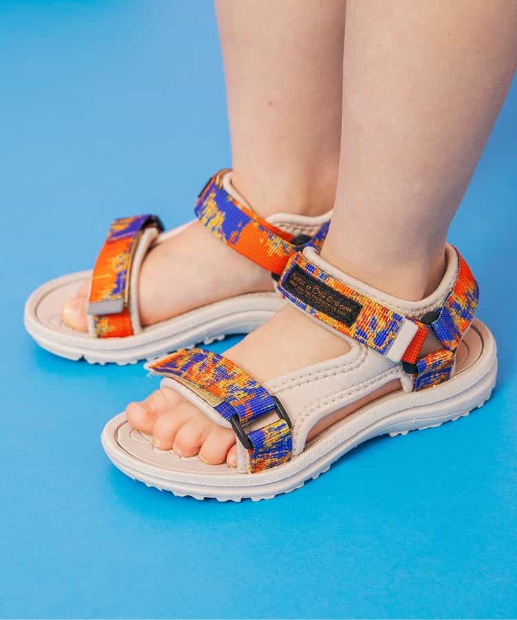 日本直送 BREEZE 涼鞋 14-21cm 鞋系列 其他品牌 夏日玩水泳衣特輯