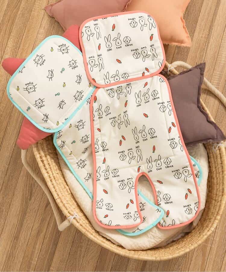 Apres les cours sandals (14-19cm) shipped directly from Japan. Also available: other brands and summer swimwear collection. 