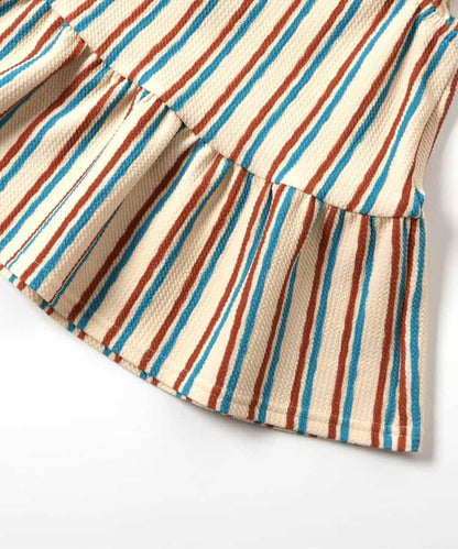 日本童裝 apres les cours 印花荷葉上衣 80-140cm 女童款 夏季 TOPS