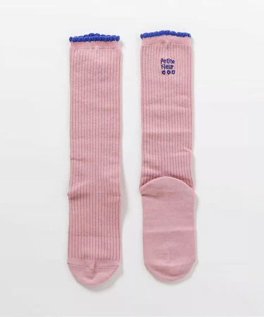 Apres les cours sandals (14-19cm) shipped directly from Japan. Also available: other brands and summer swimwear collection. 