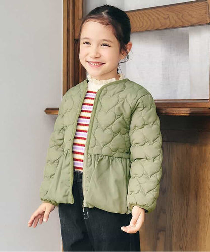 日本童裝 apres les cours 心型絎縫夾棉荷葉邊燈籠袖外套 80-140cm 女童款 秋季 (適合初秋、香港平均溫度、寒冷天氣）OUTERWEAR 【日本預售：2026年9月下旬】