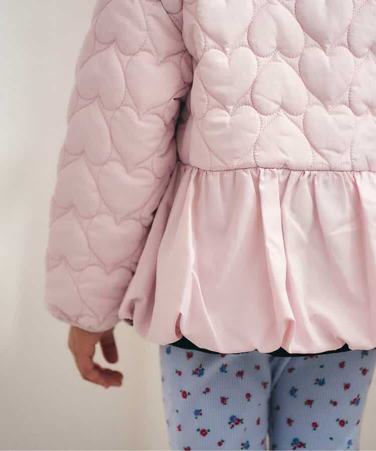 日本童裝 apres les cours 心型絎縫夾棉荷葉邊燈籠袖外套 80-140cm 女童款 秋季 (適合初秋、香港平均溫度、寒冷天氣）OUTERWEAR 【日本預售：2026年9月下旬】