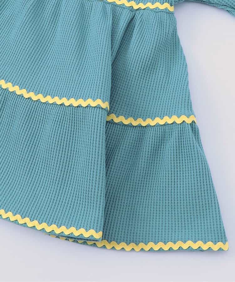 日本童裝 apres les cours 華夫格層疊波浪線上衣 80-140cm 女童款 秋季 TOPS