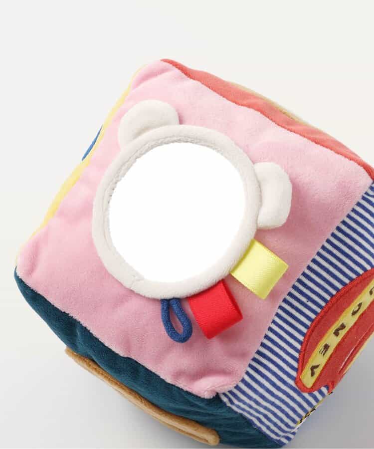 Apres les cours sandals (14-19cm) shipped directly from Japan. Also available: other brands and summer swimwear collection. 