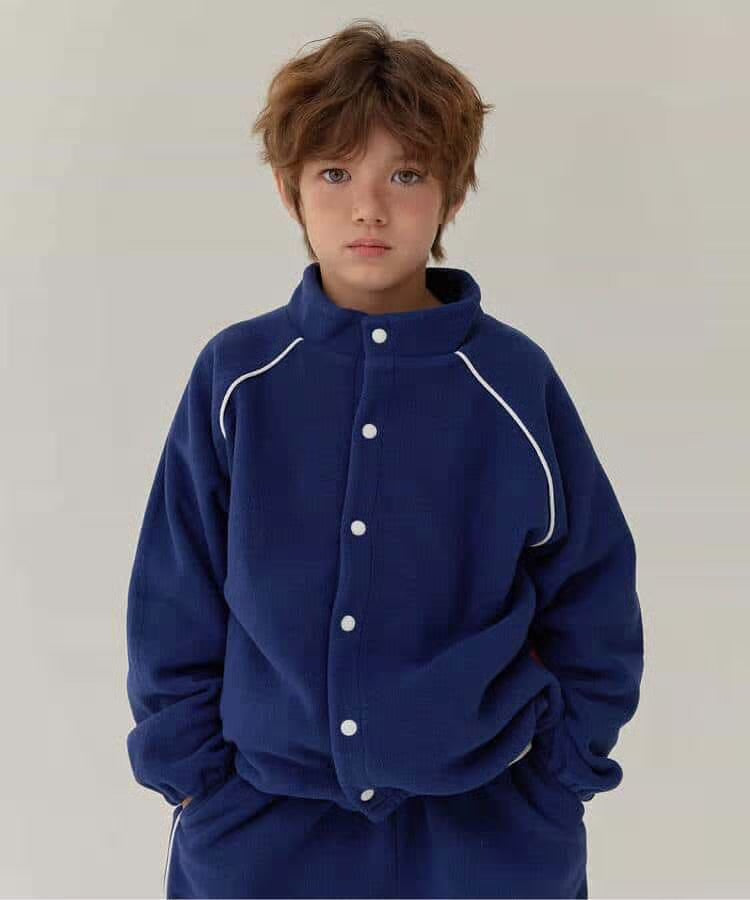 日本童裝 BREEZE 抓毛外套 90-150cm 男童款/女童款 冬季 T(適合初秋、香港平均溫度、寒冷天氣）OUTERWEAR