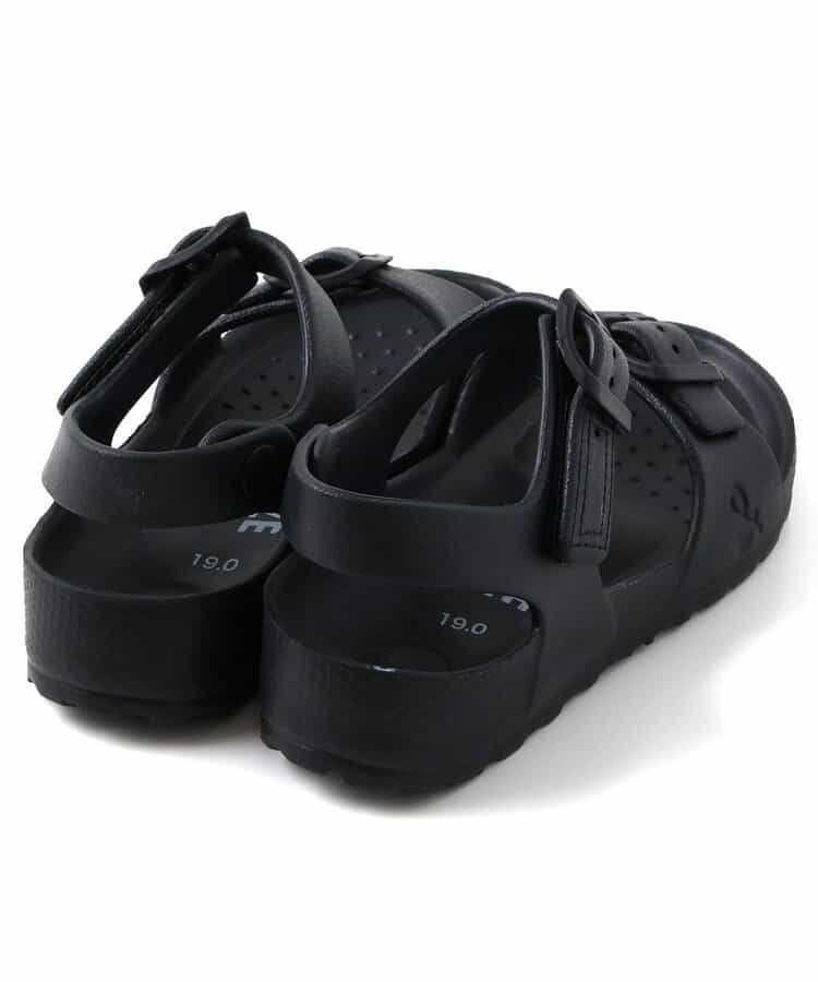 BREEZE sandals (13-21cm) shipped directly from Japan. Also available: other brands and summer swimwear specials. 