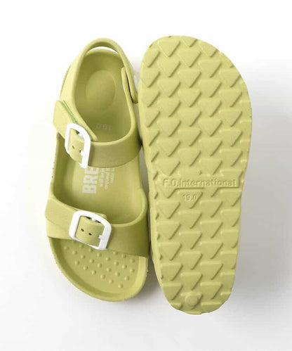 BREEZE sandals (13-21cm) shipped directly from Japan. Also available: other brands and summer swimwear specials. 
