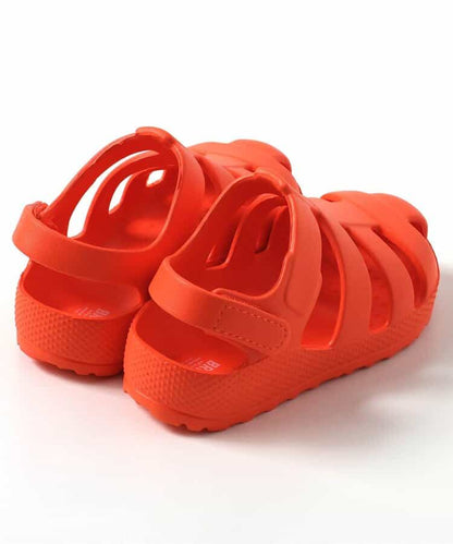 BREEZE sandals (14-19cm) shipped directly from Japan. Also available: other brands and summer swimwear specials. 