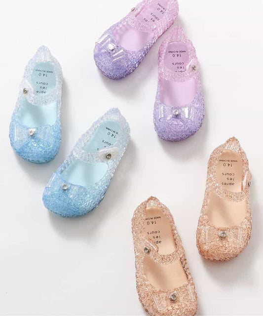 Apres les cours sandals (14-19cm) shipped directly from Japan. Also available: other brands and summer swimwear collection. 