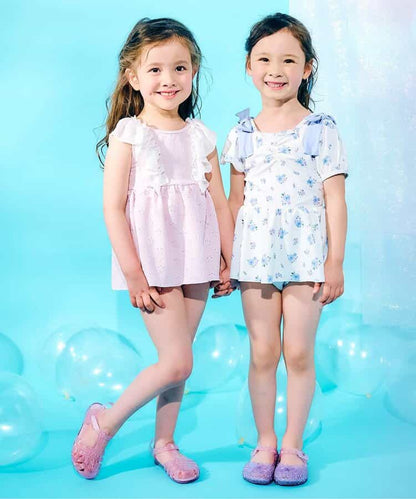 Shellmotif sandals (14-21cm) shipped directly from Japan. Also available: other brands and summer swimwear collection. 