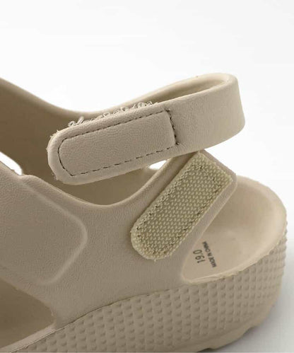Apres les cours sandals (14-19cm) shipped directly from Japan. Also available: other brands and summer swimwear collection. 