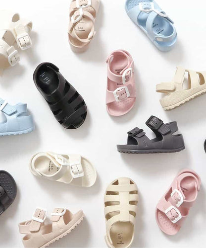 Apres les cours sandals (13-21cm) shipped directly from Japan. Also available: other brands and summer swimwear collection. 