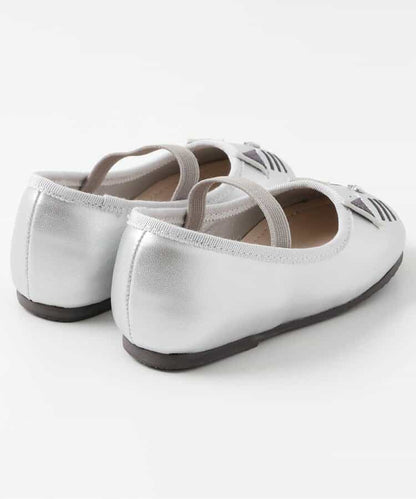 Apres les cours sandals (14-19cm) shipped directly from Japan. Also available: other brands and summer swimwear collection. 