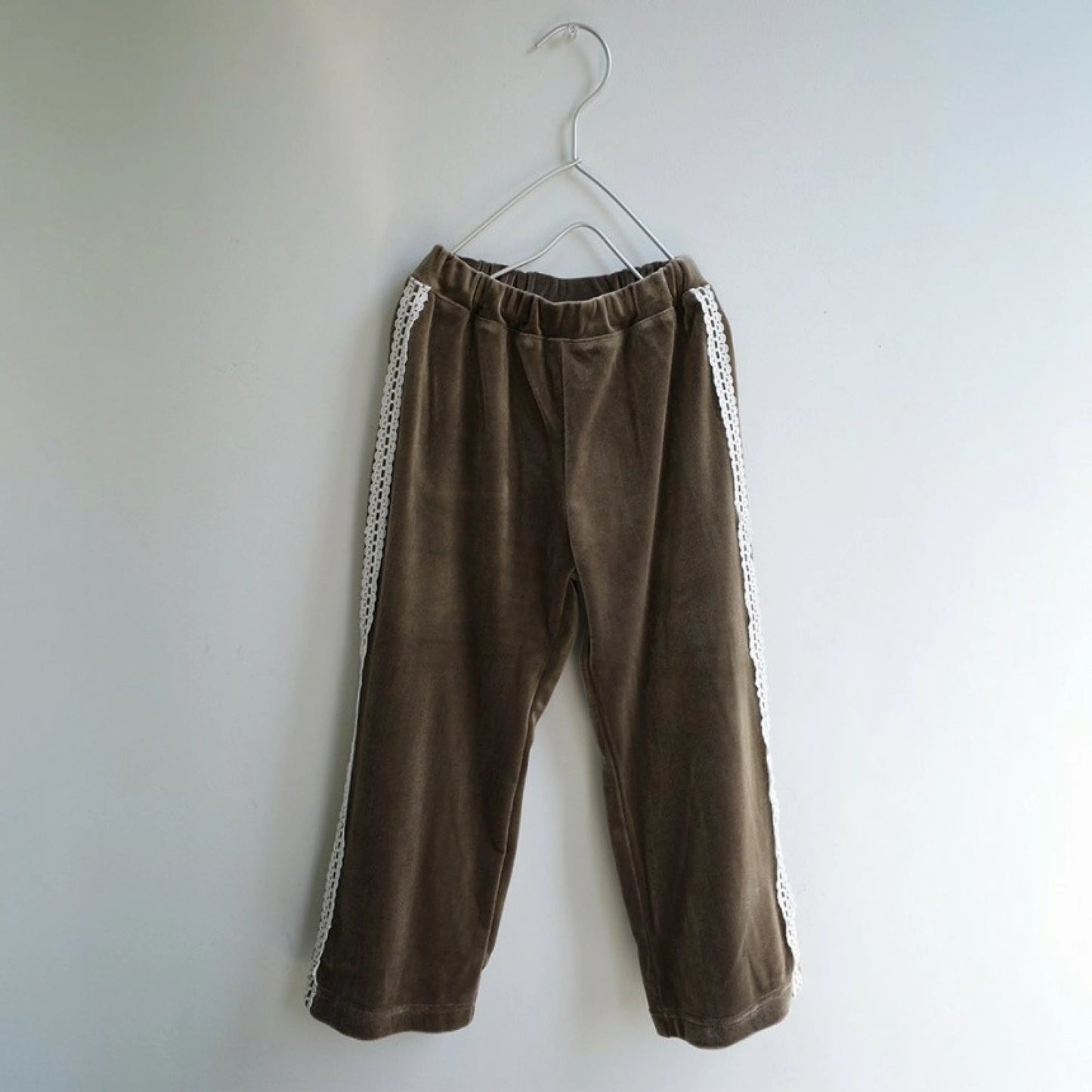 日本童裝 Branshes aBity select. 蕾絲邊天鵝絨長褲 90-120cm 女童款 冬季 PANTS
