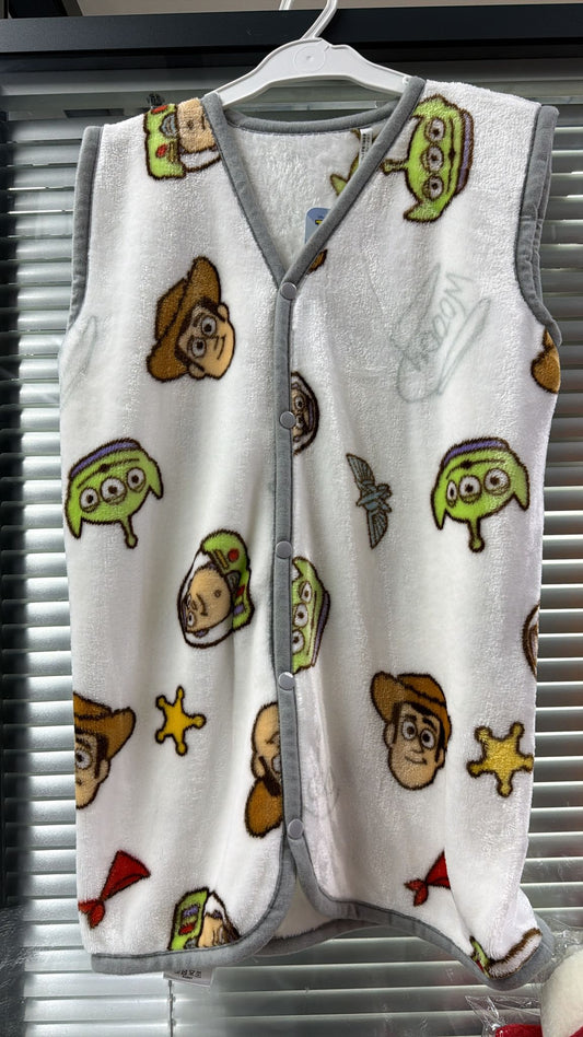 現貨區1-2日寄出--日本童裝 西松屋 ToyStory 毛絨睡袋 50×70cm 1-8歲 男童款 冬季 TOPS 睡衣系列