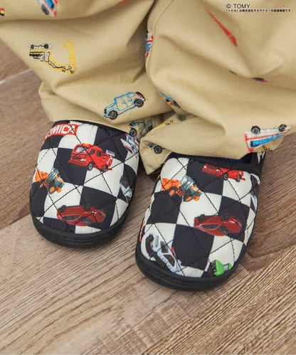 BREEZE sandals (14-19cm) shipped directly from Japan. Also available: other brands and summer swimwear specials. 