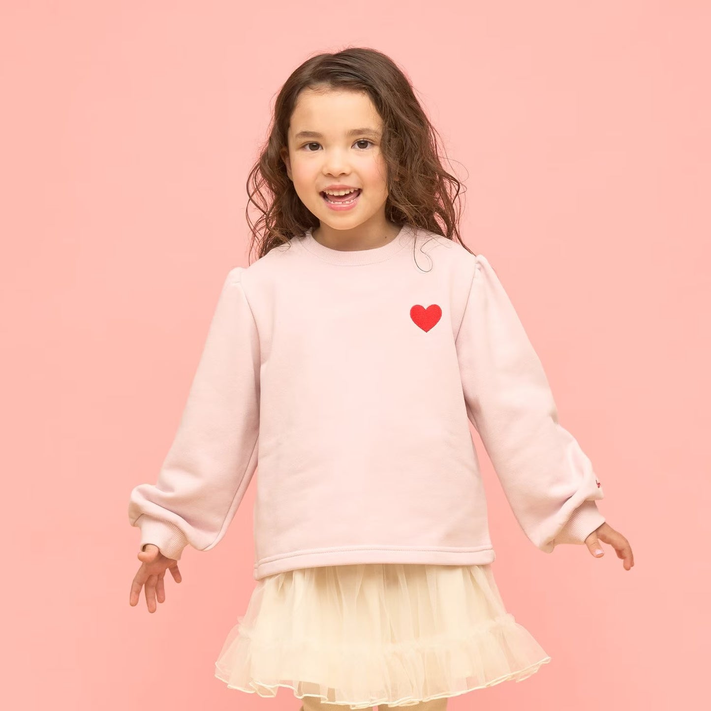 日本童裝 Ly# mine 速乾系列 心心刺繡衛衣 100-150cm 女童款 冬季 TOPS