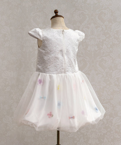 日本童裝 panpantutu 白色花瓣絲帶氣球泡泡禮服裙 100-130cm 女童款 夏季 DRESSES 面試/宴會/表演