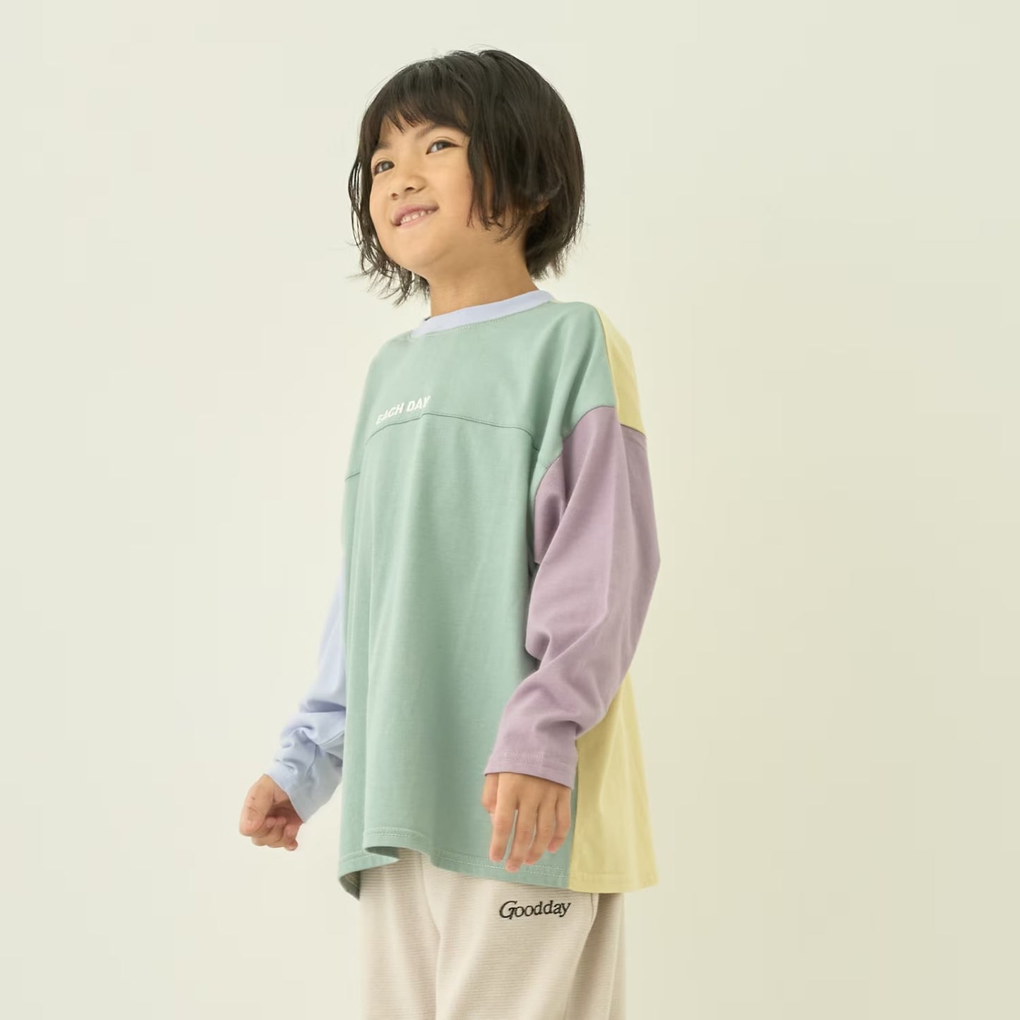 日本童裝 b・R# 防污系列 吸水速乾系列 防UV 拼色上衣 110-140cm 男童款 秋季 TOPS