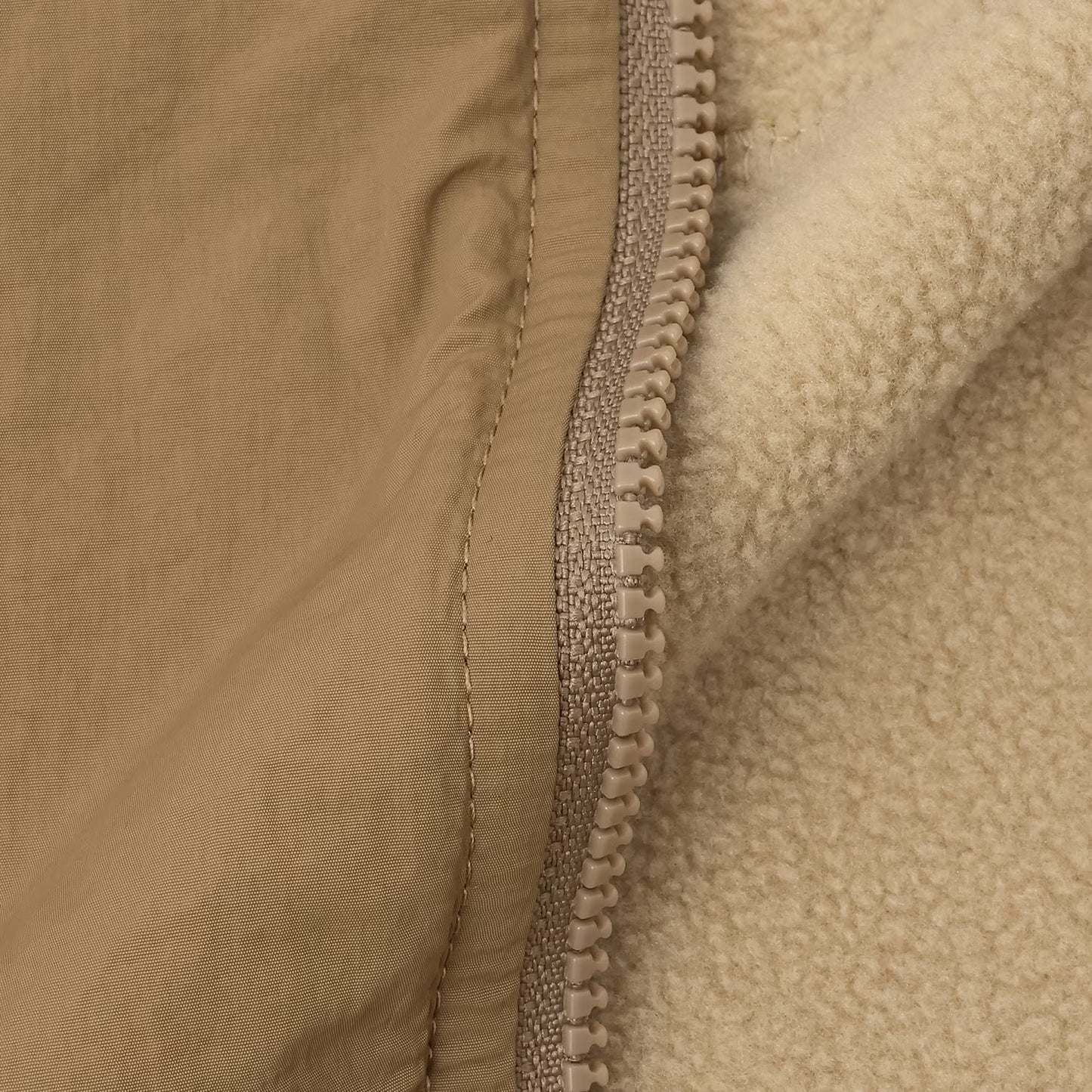 日本童裝 b・R# 2Way 雙面兩著 背心外套 100-150cm 男童款 冬季 OUTERWEAR 【日本預售：2026年9月中旬】