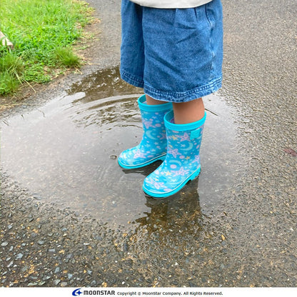 Moonstar x Sanrio antibacterial, odor-resistant, and wear-resistant soles for healthy-looking children's shoes (14-19cm) - direct from Japan. Girls' shoe collection.