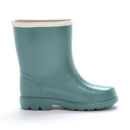 Moonstar x Sanrio antibacterial, odor-resistant, and wear-resistant soles for healthy-looking children's shoes (14-19cm) - direct from Japan. Girls' shoe collection.