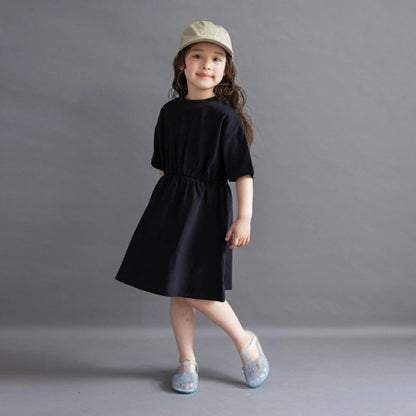 日本童裝 Branshes 後背Logo收腰連身裙 100-150cm 女童款 夏季 DRESSES