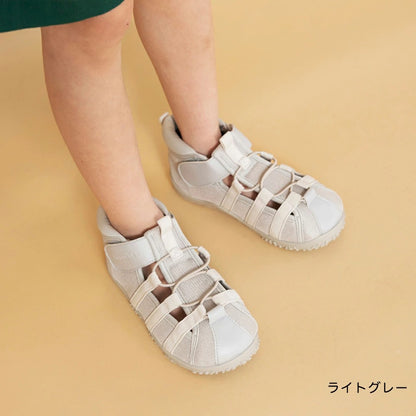 日本直送 Branshes 排水運動涼鞋 14-21cm 鞋系列 其他品牌 夏日玩水泳衣特輯