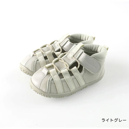 日本直送 Branshes 排水運動涼鞋 14-21cm 鞋系列 其他品牌 夏日玩水泳衣特輯
