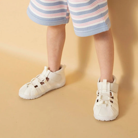 日本直送 Branshes 排水運動涼鞋 14-21cm 鞋系列 其他品牌 夏日玩水泳衣特輯