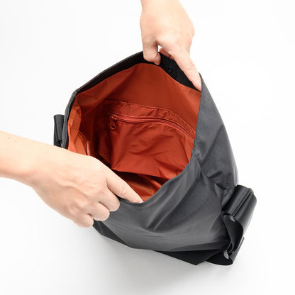 日本直送 mont-bell 斜孭袋 14L 大人款 包系列 其他品牌