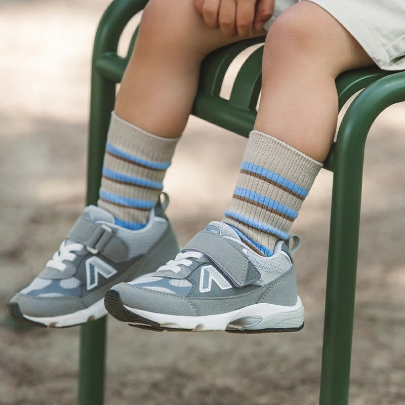 Moonstar x Sanrio antibacterial, odor-resistant, and wear-resistant soles for healthy-looking children's shoes (14-19cm) - direct from Japan. Girls' shoe collection.