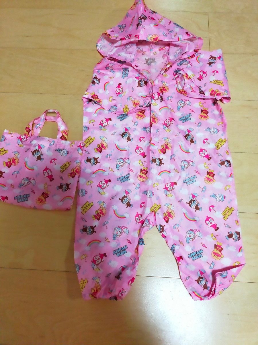 現貨區1-2日寄出--日本童裝 Akachan x 麵包超人 雨衣連衣 80cm 下雨天系列