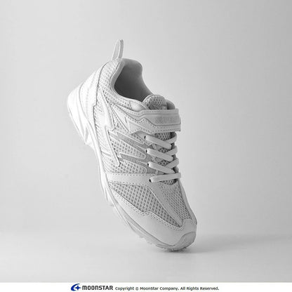 Moonstar x Sanrio antibacterial, odor-resistant, and wear-resistant soles for healthy-looking children's shoes (14-19cm) - direct from Japan. Girls' shoe collection.