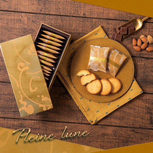 日本直送 Yoku Moku 果仁餅乾禮盒 16個 聖誕快樂特輯 新年行運發財特輯 Christmas Happy New Year 馬年 限定手信